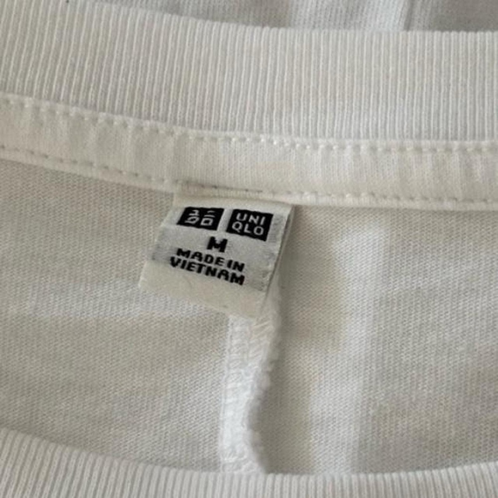 Uniqlo Top - Picture 2 of 8